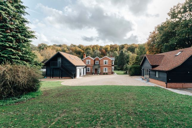 8 bedroom detached house for sale