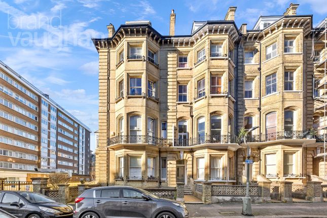 First Avenue, Hove, East Sussex, BN3 1 bed flat for sale