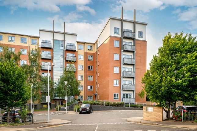 2 bed flat