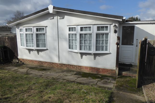 2 bed mobile/park home
