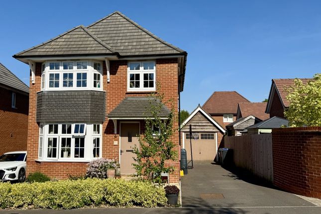 Osprey Road, Warminster, BA12 4 bed detached house for sale