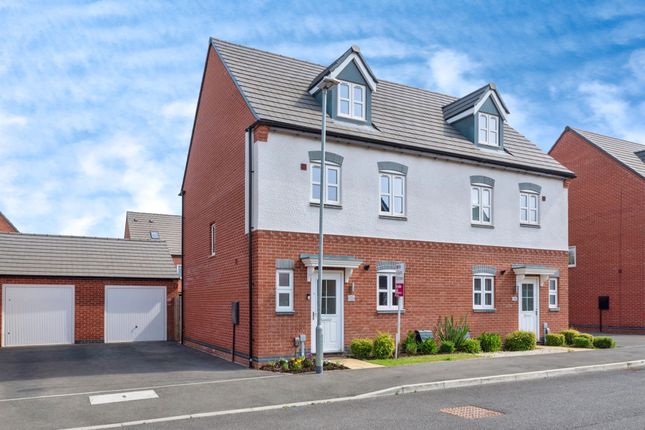 3 bedroom semi-detached house for sale