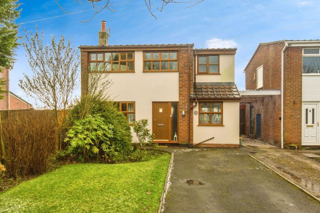 4 bed detached house