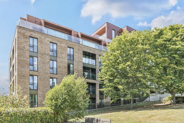 Inglis Way,  Mill Hill East,  NW7 2 bed flat for sale