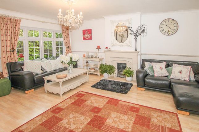 School Road, Kelvedon Hatch, Brentwood. 4 bed detached house for sale