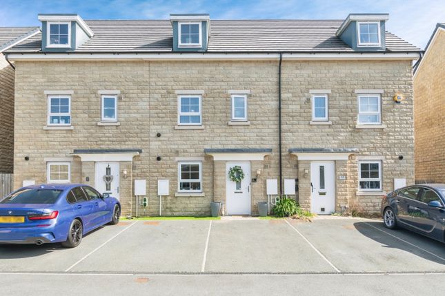 4 bed terraced house
