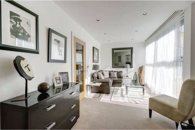 Hans Crescent, London, SW1X 2 bed apartment for sale