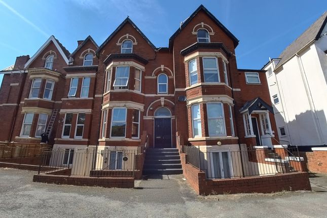 2 bed flat