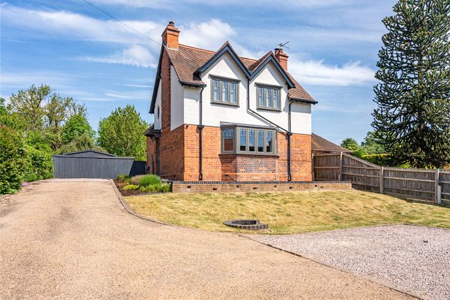 4 bed detached house