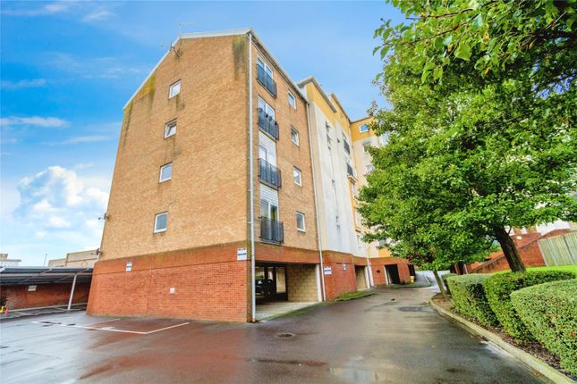 2 bed flat
