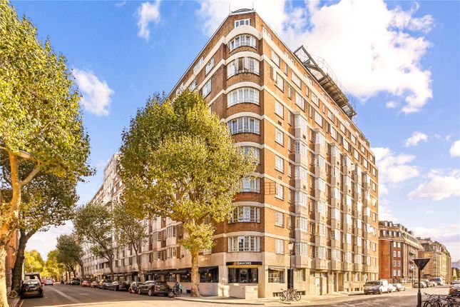 Chelsea Cloisters, Sloane Avenue... Studio for sale