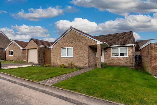 Cedar Close, Chard 2 bed detached bungalow for sale