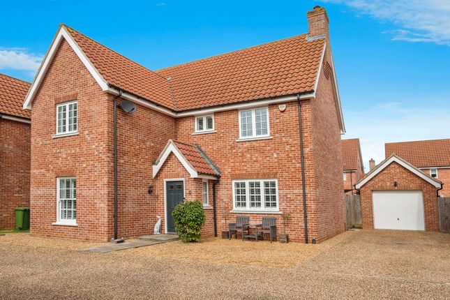 4 bed detached house