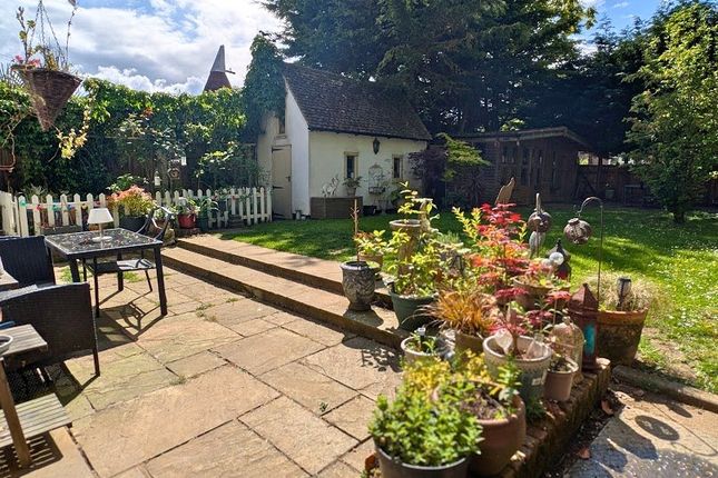 3 bed semi-detached house