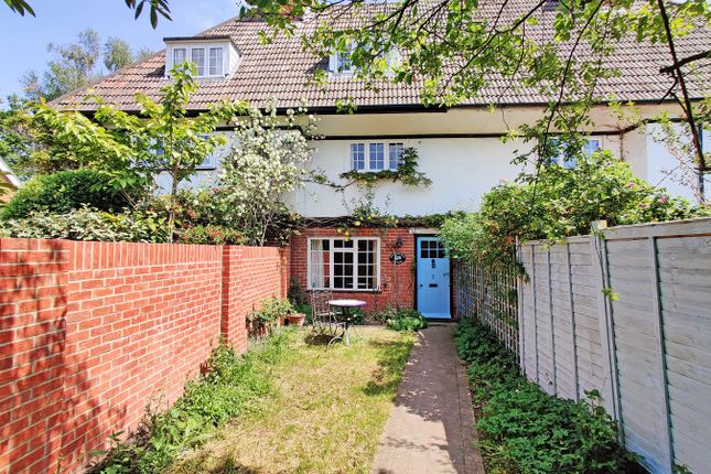 Garden Road, Burley, Ringwood, BH24 2 bed cottage for sale