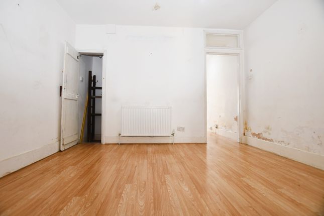 3 bed terraced house