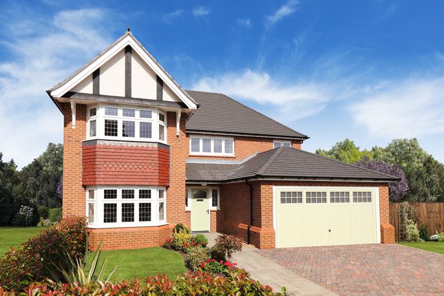 4 bed detached house