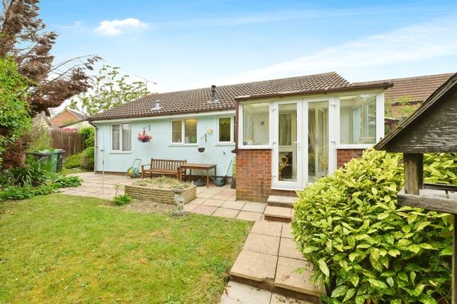 2 bed detached bungalow
