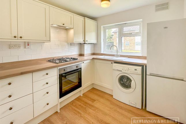 High Street, West Molesey KT8 1 bed apartment for sale