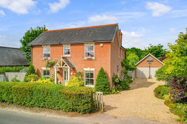 4 bed detached house