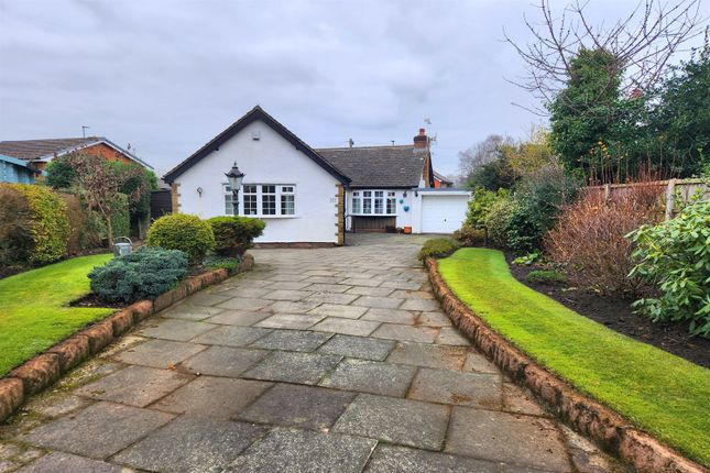 2 bed detached bungalow