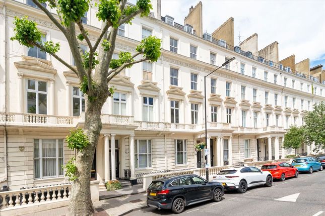 Warrington Crescent, London W9 3 bed flat for sale