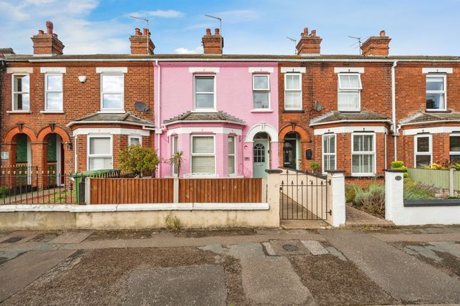 5 bed terraced house