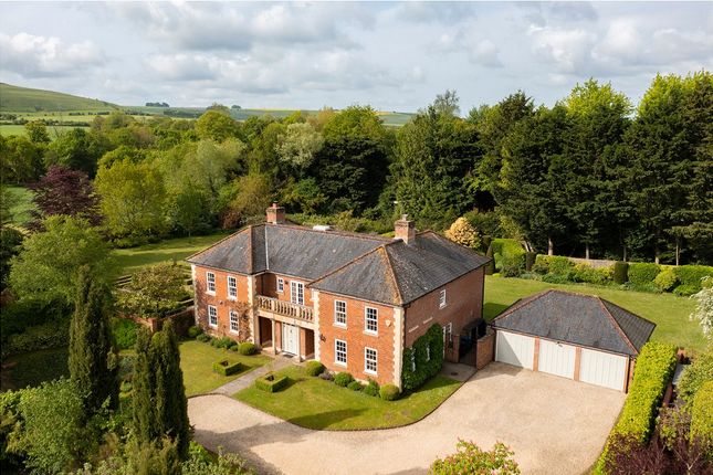 Milton Lilbourne, Pewsey, Wiltshire, SN9 6 bed detached house for sale