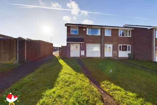 Curlew Road, Abbeymead, Gloucester 3 bed semi