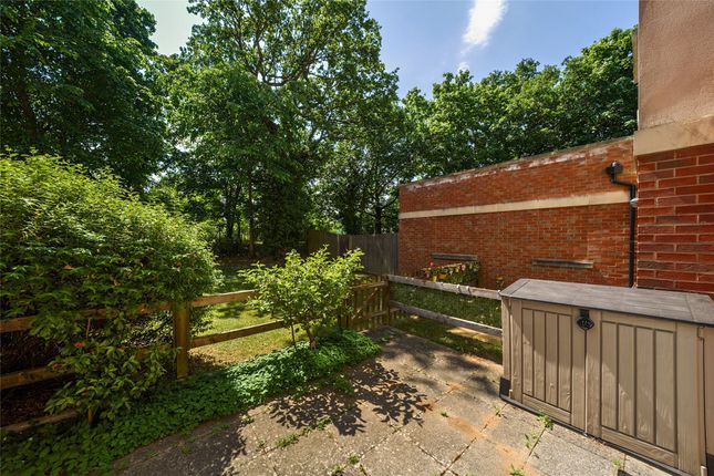 Schoolgate Drive, Morden SM4 1 bed apartment for sale