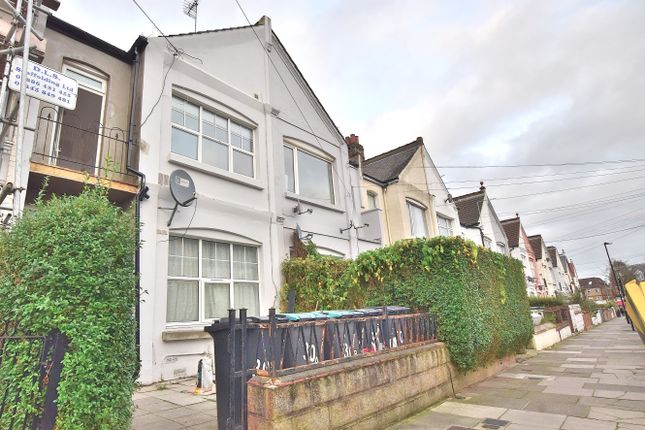 2 bed flat