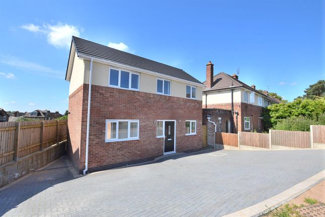 3 bed detached house