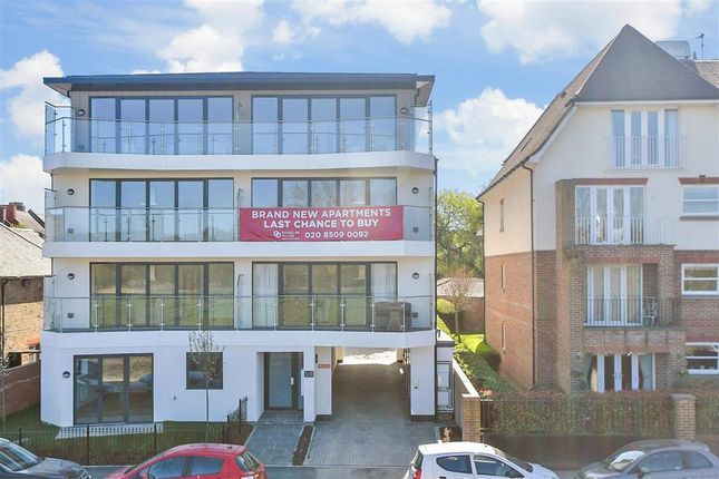 Forest View, Chingford 2 bed apartment for sale