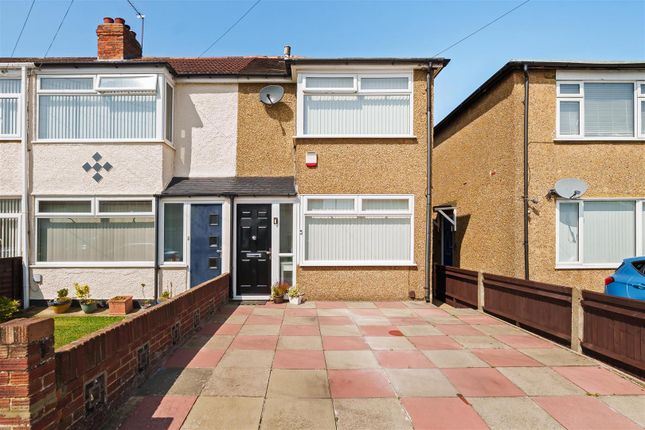 2 bed end terrace house