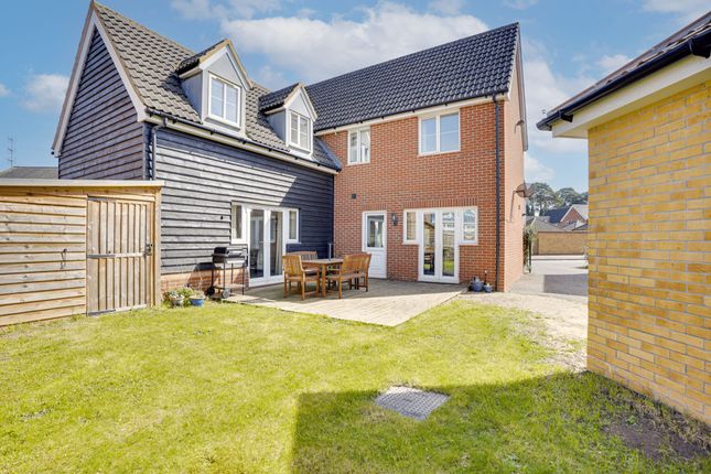 Tayberry Close, Bury St. Edmunds IP28 4 bed detached house for sale