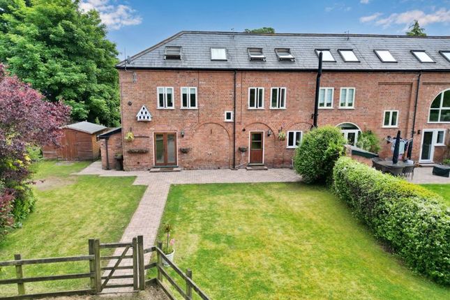 4 bedroom barn conversion for sale