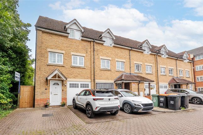 Watling Gardens, Dunstable LU6 3 bed end of terrace house for sale