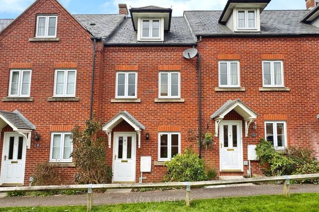 3 bed terraced house