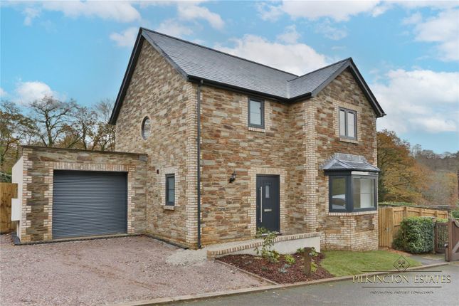 2 bedroom detached house for sale