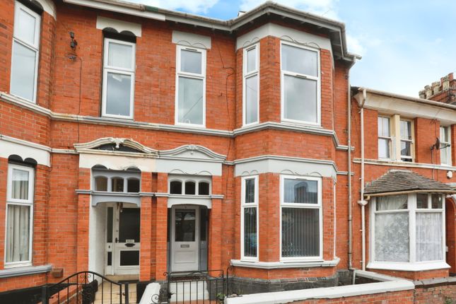 4 bed terraced house