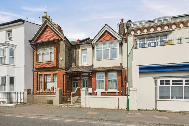Western Road, Shoreham by Sea 2 bed ground floor flat for sale
