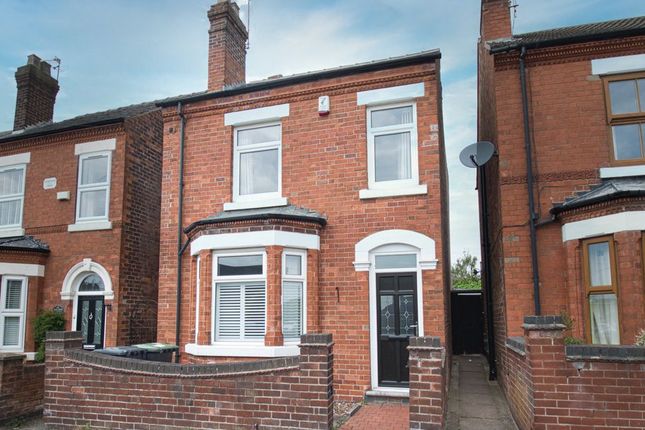 Dovecote Road, Nottingham NG16 2 bed detached house for sale