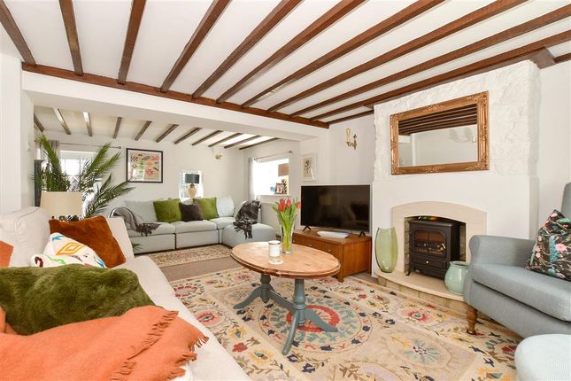 4 bed detached house