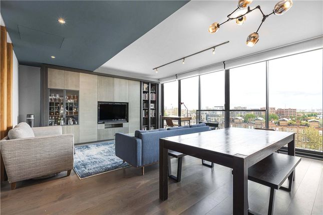 Green Walk, London, SE1 2 bed penthouse for sale
