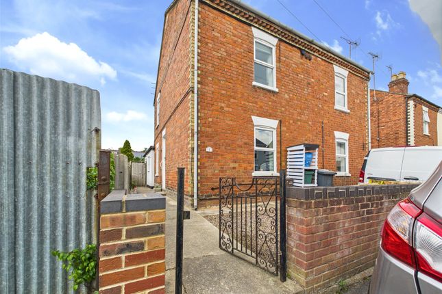 Granville Street, Gloucester... 2 bed semi