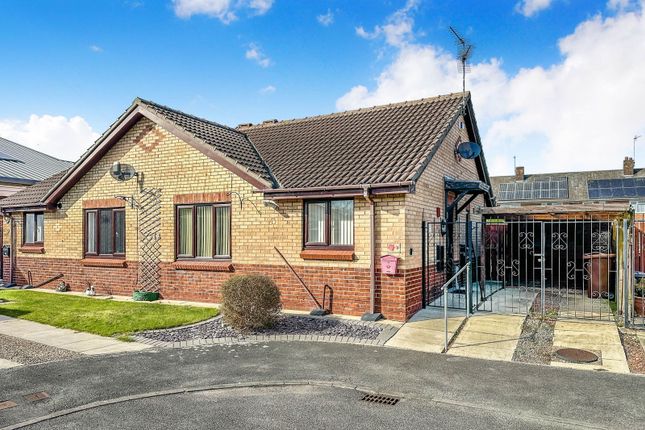 2 bedroom semi-detached bungalow for sale