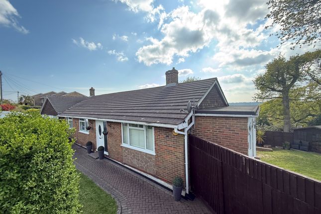 5 bedroom semi-detached house for sale