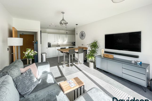 Highfield Road, Birmingham B15 1 bed ground floor flat for sale