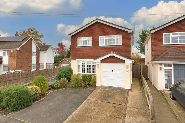 4 bed detached house