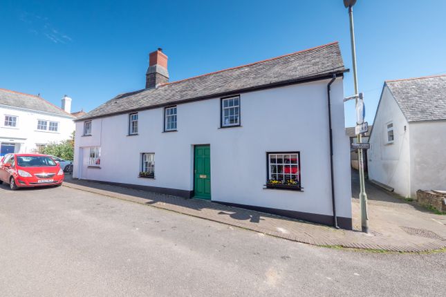 4 bedroom cottage for sale